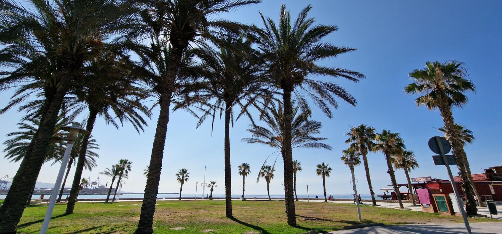 Paloma Beach Malaga Luaran gambar